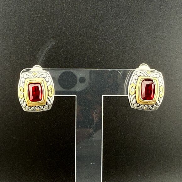 Vintage Costume Gold-Silver-Tone Red Rhinestone Clip On Earrings Unmarked 0.75" - Picture 6 of 10